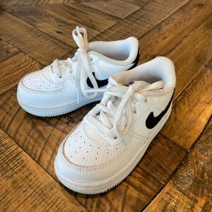 Nike White Sneakers with Leather Upper and Rubber Sole